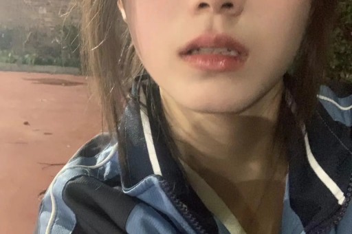 网红韩汶栩宣布恋情：“我谈恋爱了之前和大家说过我不会去瞒着大家”